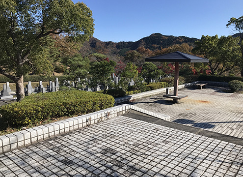 長浜市営　松の岩公園墓地