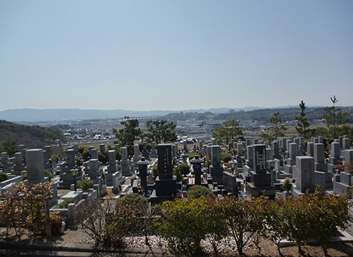 城ケ丘墓地公園