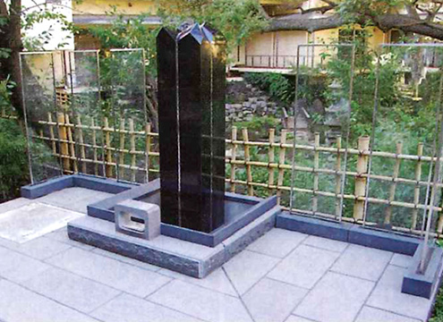 高輪墓苑 正満寺「ふれあいの碑」