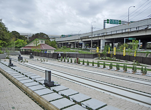 川口中央霊園